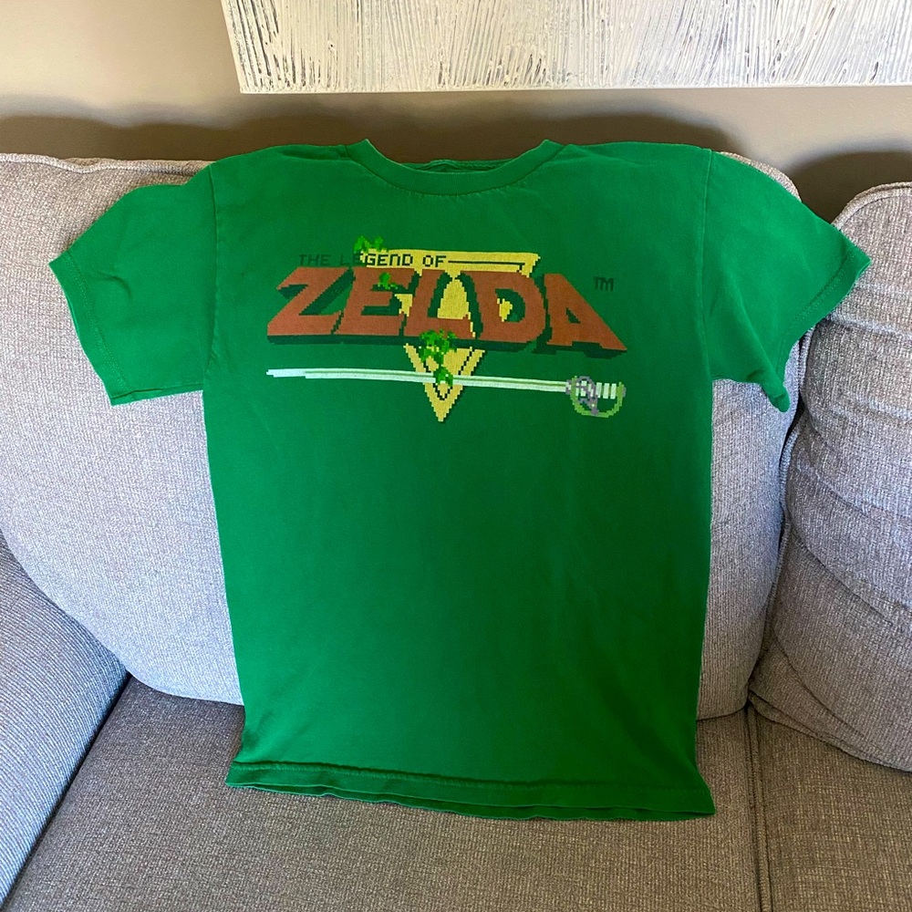 Legends of Zelda T-shirt - Small